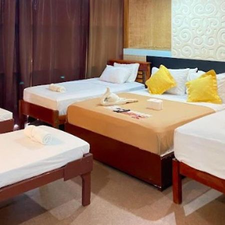 Villa Rosita Hotel Naga City By Reddoorz Экстерьер фото