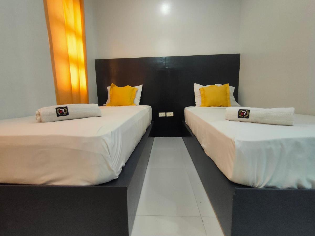 Villa Rosita Hotel Naga City By Reddoorz Экстерьер фото