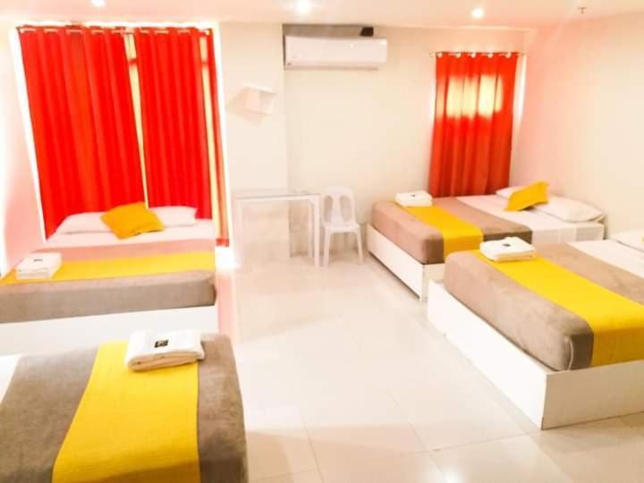 Villa Rosita Hotel Naga City By Reddoorz Экстерьер фото