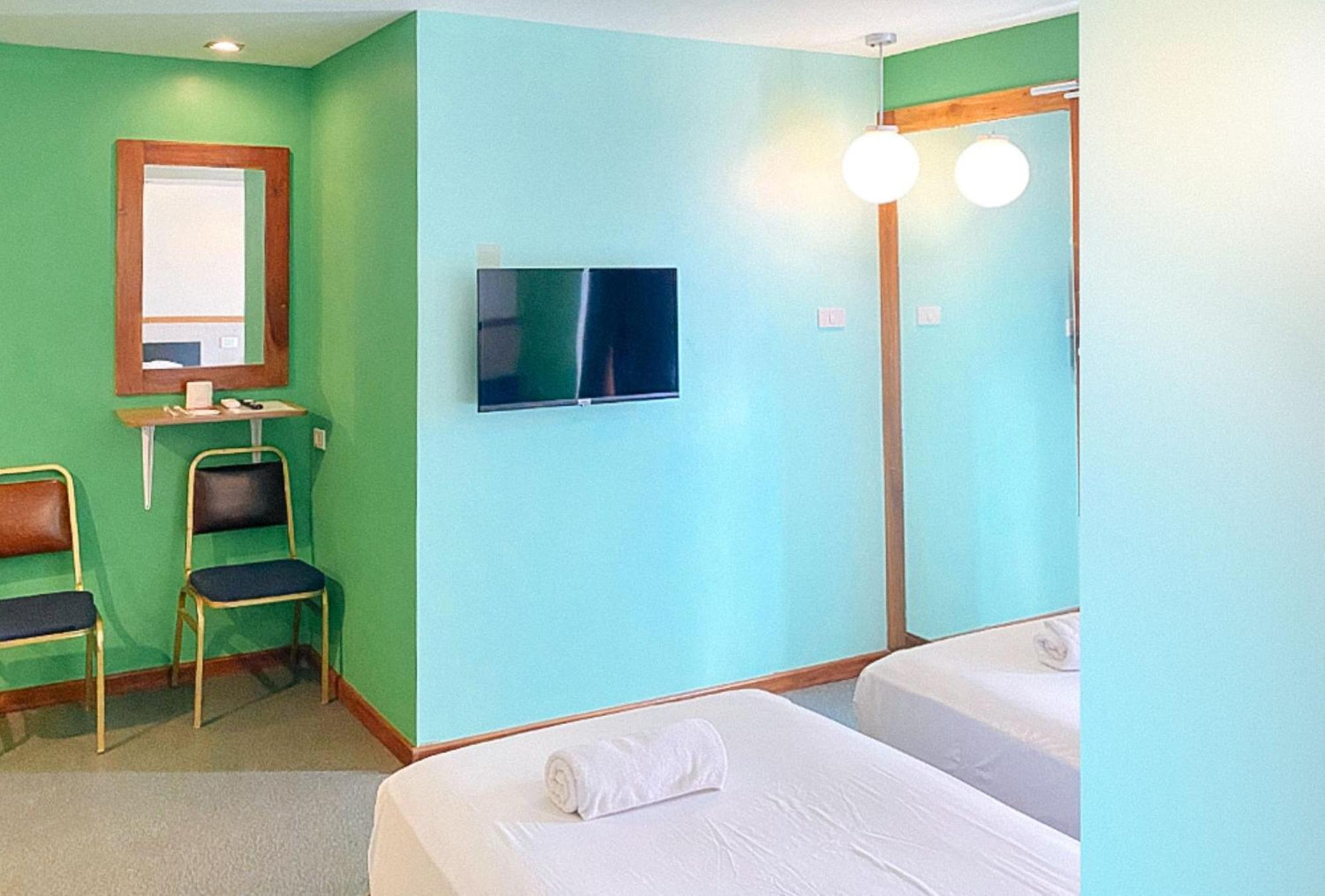Villa Rosita Hotel Naga City By Reddoorz Экстерьер фото